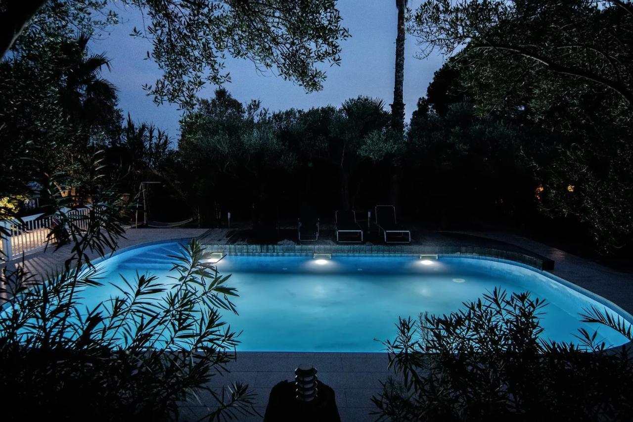 ויר Beach Boy & Pool Girl Apartments מראה חיצוני תמונה